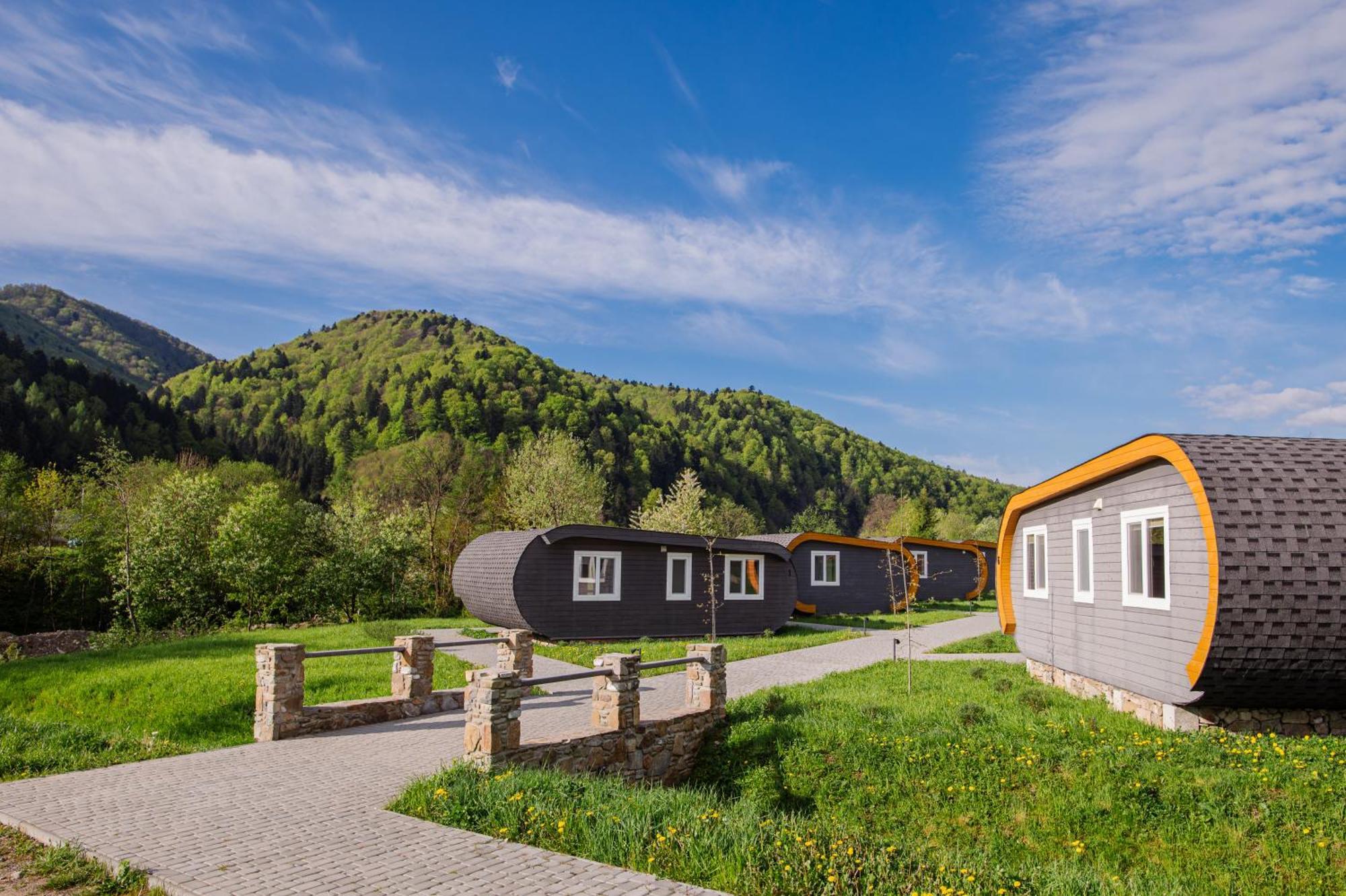 Рибничанка Hotel Skhidnytsia ภายนอก รูปภาพ