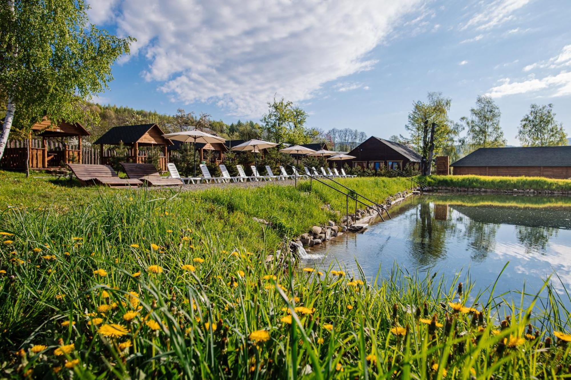 Рибничанка Hotel Skhidnytsia ภายนอก รูปภาพ