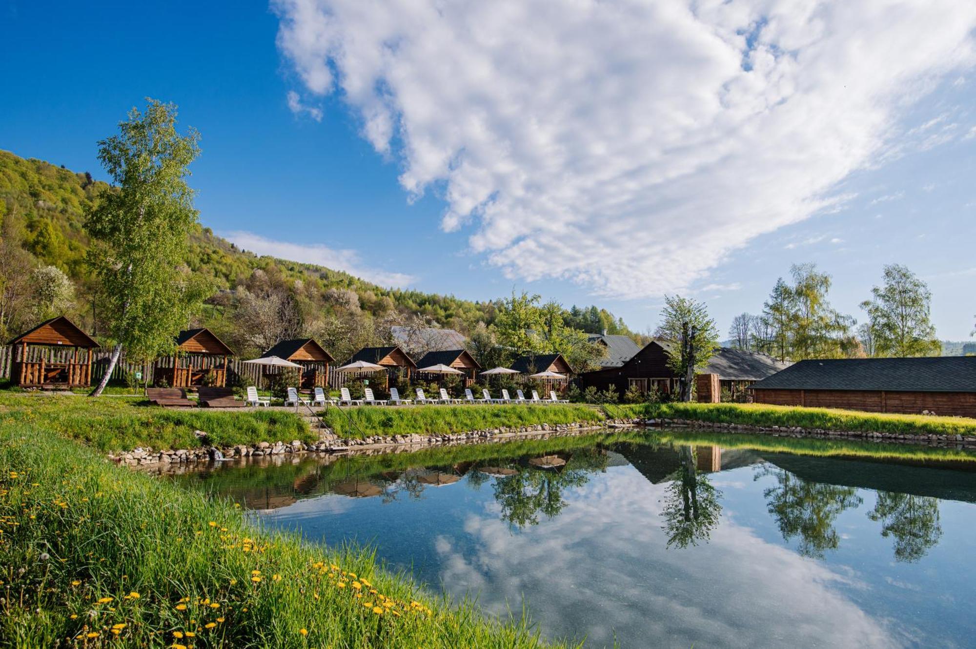 Рибничанка Hotel Skhidnytsia ภายนอก รูปภาพ