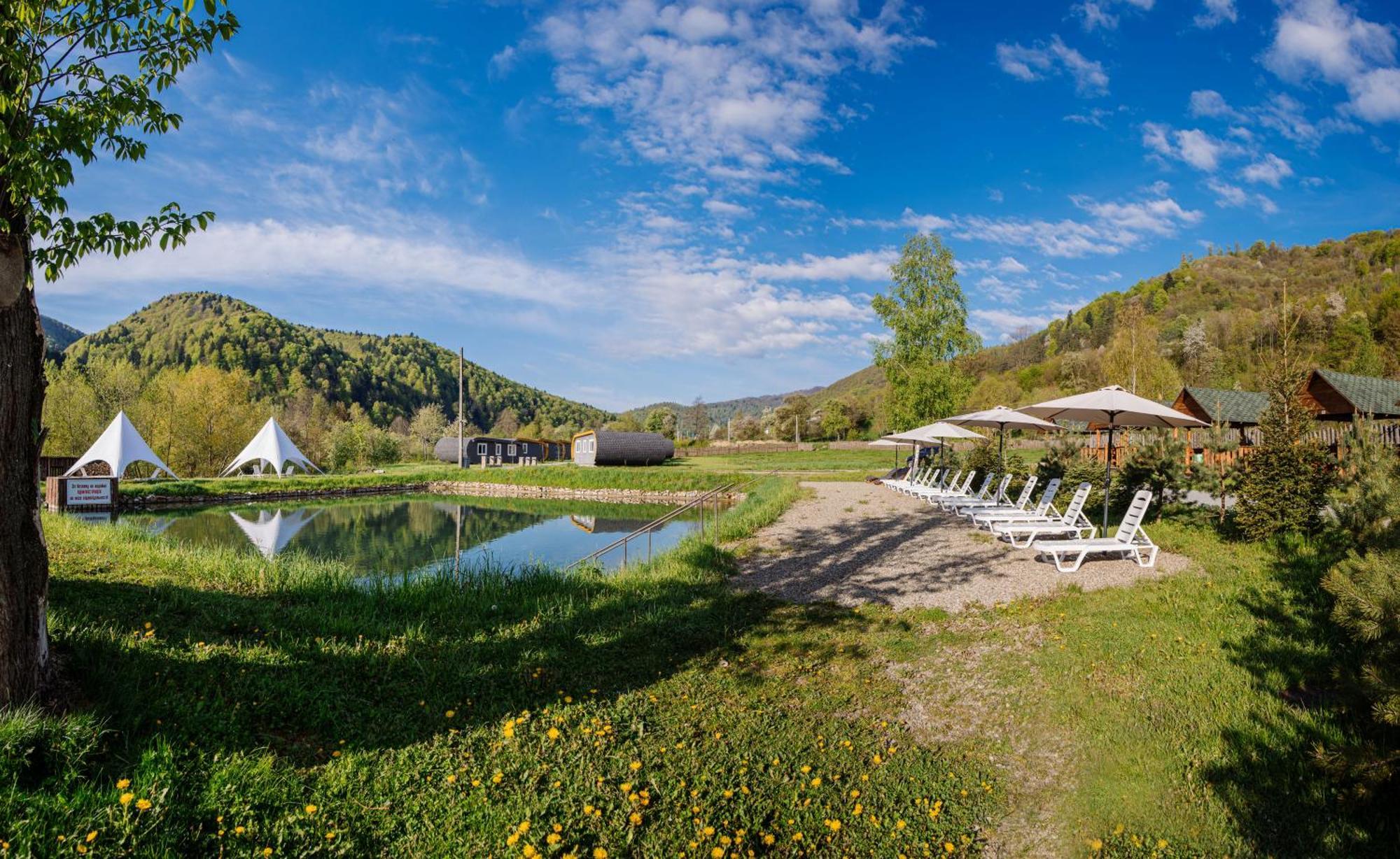 Рибничанка Hotel Skhidnytsia ภายนอก รูปภาพ