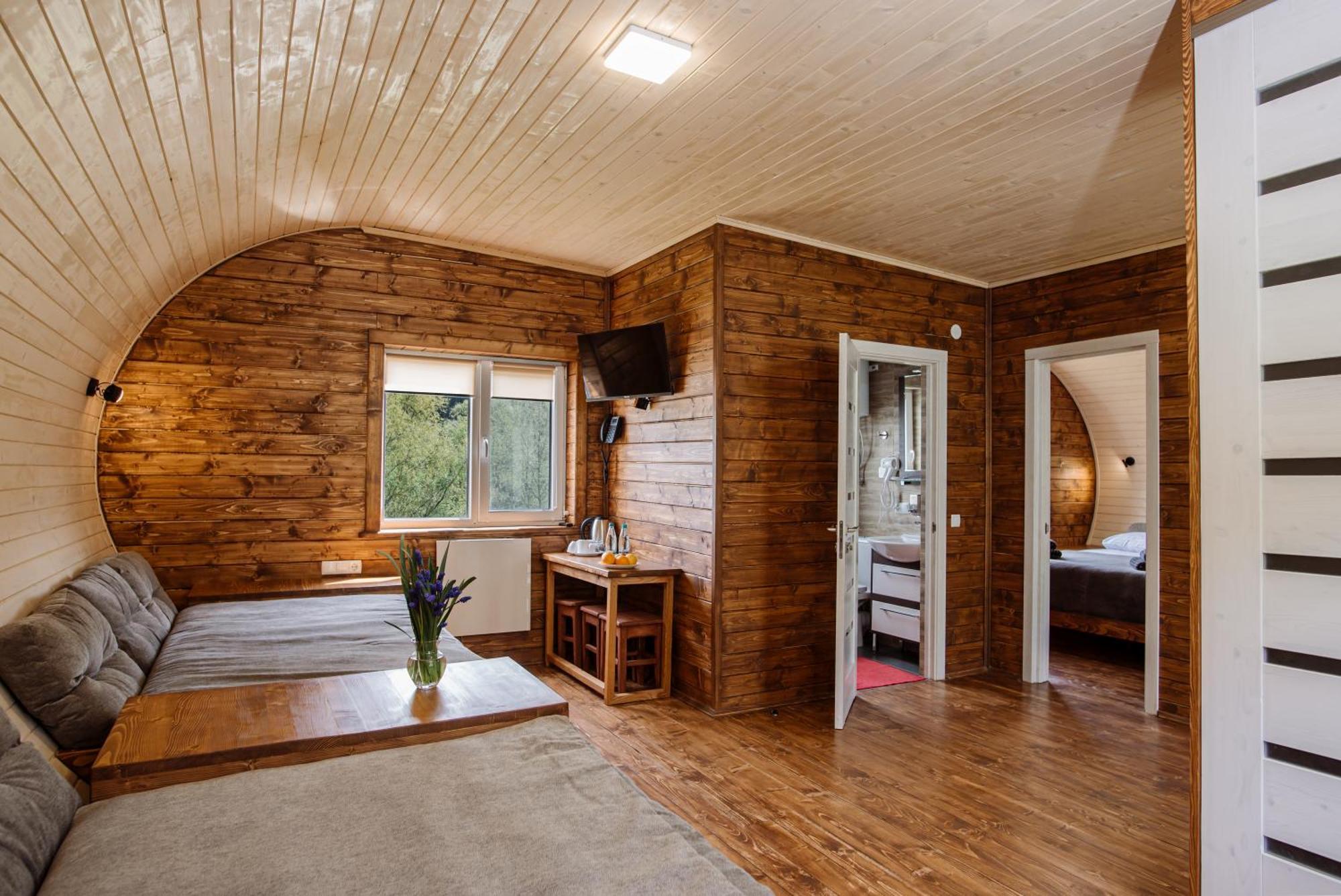 Рибничанка Hotel Skhidnytsia ภายนอก รูปภาพ
